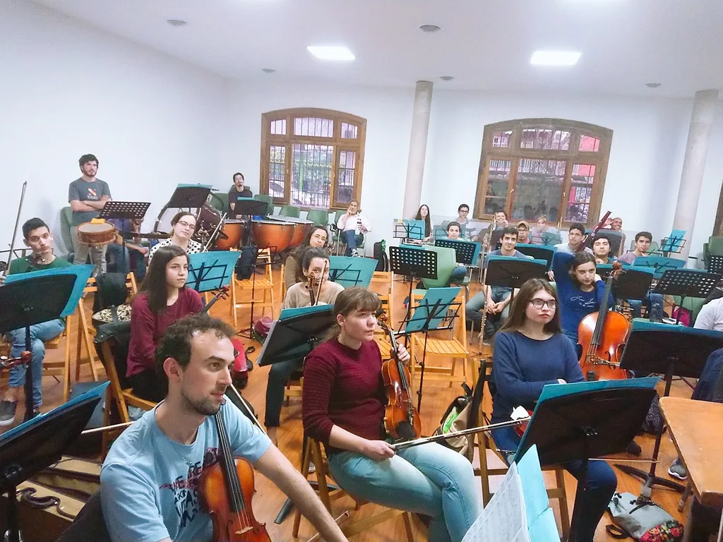 貧困家庭から参加している人も多いアルゼンチン国立青少年オーケストラ