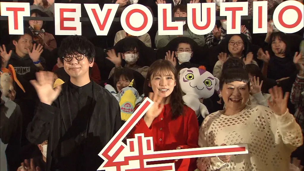 映画「デジモンアドベンチャー LAST EVOLUTION 絆」の完成披露上映会に登壇した（左から）花江夏樹、松岡茉優、坂本千夏