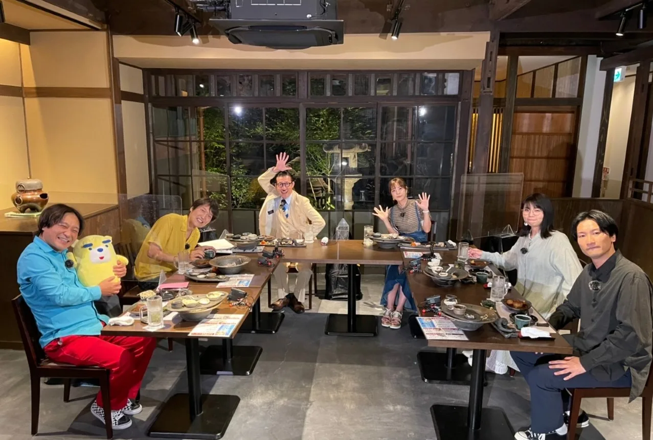 『千原ジュニアのヘベレケ』の（左から）永野、千原ジュニア、岩井ジョニ男、久代萌美、相席スタート