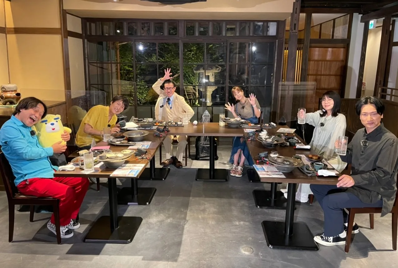 『千原ジュニアのヘベレケ』の（左から）永野、千原ジュニア、岩井ジョニ男、久代萌美、相席スタート