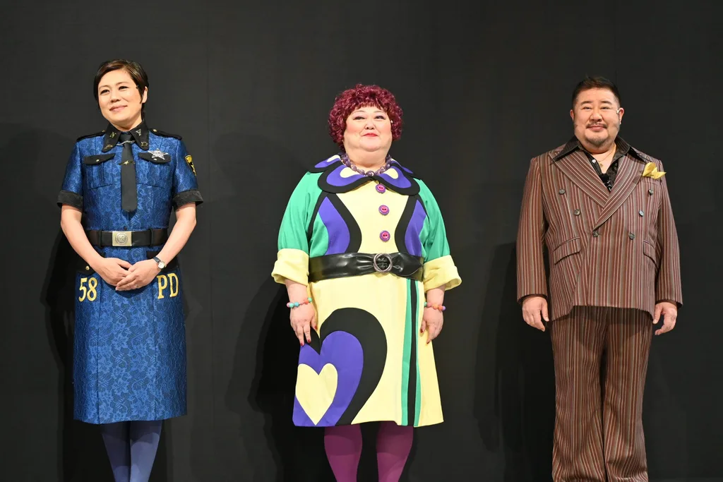 左から）青木さやか、平田敦子、芋洗坂係長